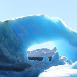 iceberg-2115342 iceberg-2115342